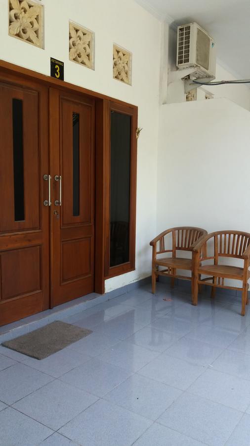 Ketapang Guesthouse Echo Beach Canggu Esterno foto