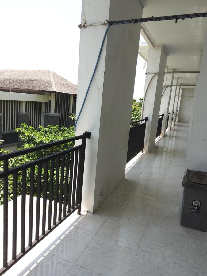 Ketapang Guesthouse Echo Beach Canggu Esterno foto